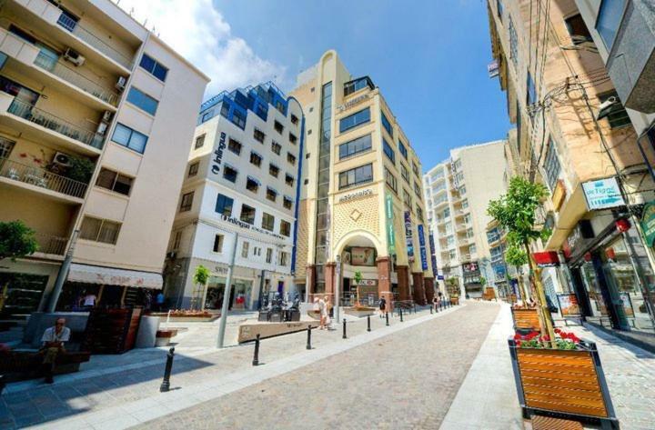 Апартаменты Cosy 1Br Penthouse With Terrace, Great Location Gzira Экстерьер фото
